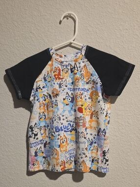Custom Handmade Bluey Raglan Tee